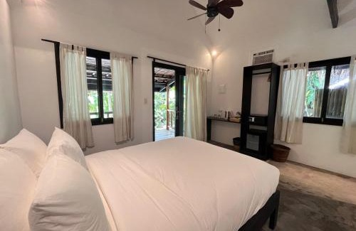 Catangnan Hotel | The Henry Resort Siargao at Kermit