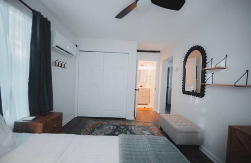 Cleveland House | The Hepburn House, a charming 1-bedroom near Lee University and the Ocoee River