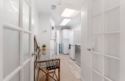 Summerland Apartment | The Hidden Hideaway - Spacious Studio Summerland