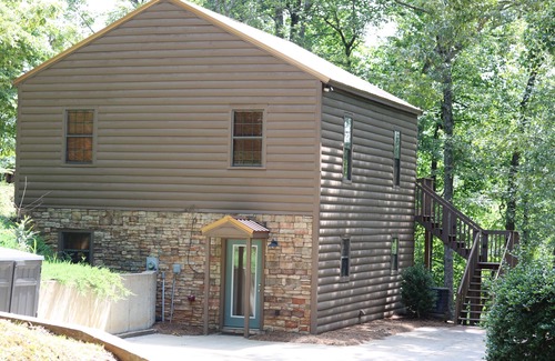 Delta Cabin | The Hidden Paradise. Rustic lake cabin located on the Big Tallapoosa River.