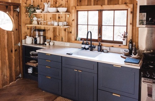 Welches Cabin | The Hide & Seek: vintage modern forest cabin with sauna