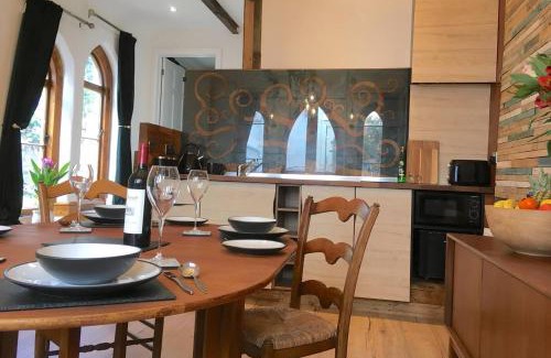 Barrow Gurney House | The Hideaway - a charming, unique retreat in Long Ashton, Bristol