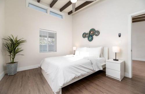 Lake Ridge Apartment | The Hideaway at Lake Ridge 3
