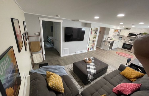 Sandy House | THE HIDEAWAY: Charming, 2-bedroom apartment near ski slopes & Wasatch Mountains.