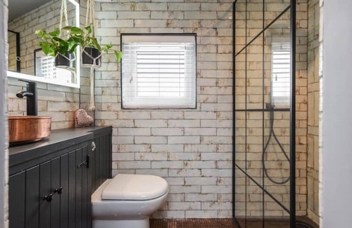 Melton Mowbray House | The Hideaway