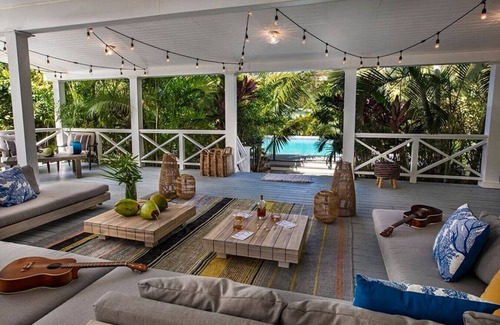 Estate Hull Cottage | The Hideaway Hull Bay Cottage 2