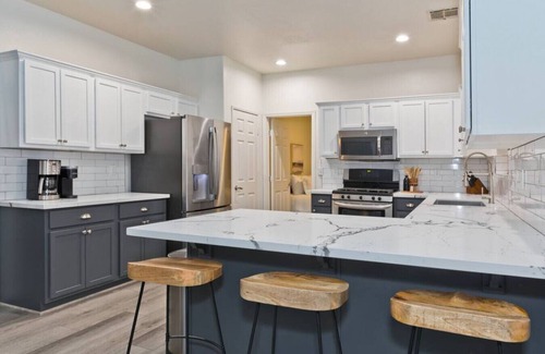 Indio House | The Hideaway | Large Pool + Billiards Table