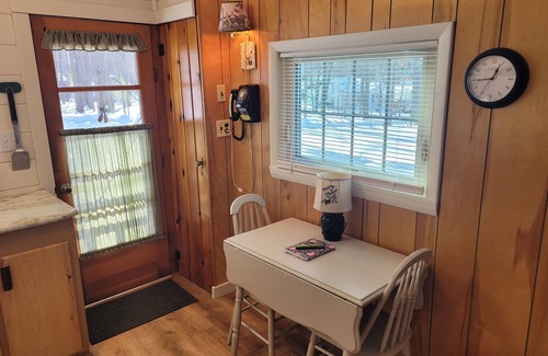 Higgins Lake Cabin | The Higgins Lake Hideaway - Super Cute and Great Location Only 3 Blocks from Higgins Lake!