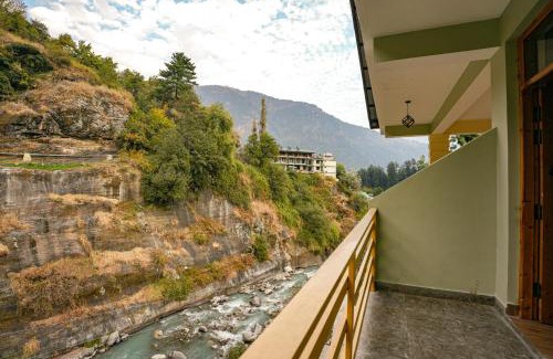 Old Manali Hotel | The Himalayan Stories - A Riverside Heaven Resort