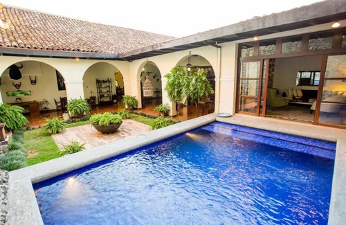 Granada House | The Historic Castillo San Miguel