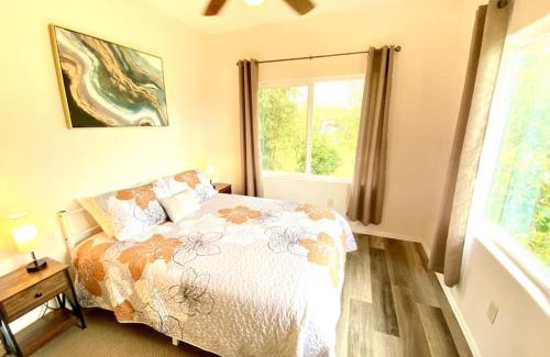 Honomu House | THE HONOMU HOUSE - Gorgeous, Spacious 4Bd2Ba Home near Waterfalls and Hilo, Sleeps 12!