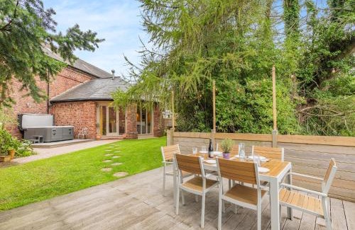Paignton House | The Horse Gin