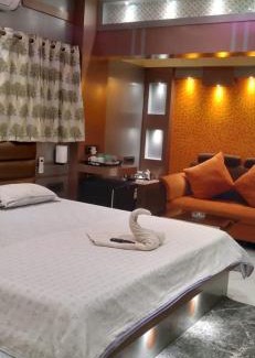 Balurghat Hotel | The Hotel Lila