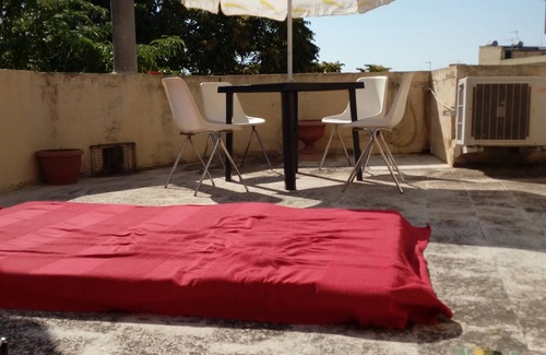 Montescaglioso House | The house next to the leafy green