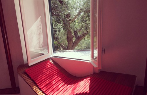 Nerano House | The House of Black Pied - A Deluxe Place for Design and Mediterranean Lovers