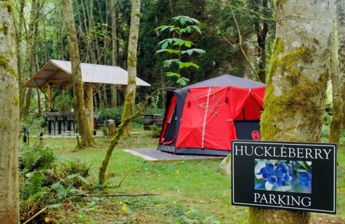 Langley RV Rental | THE HUCKLEBERRY GLAMPSITE,nEXPERIENCE THE MAGIC!