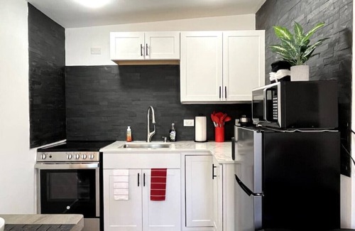 Tempe Condo | The Hudson Suite Spot - Studio Apt Close to ASU