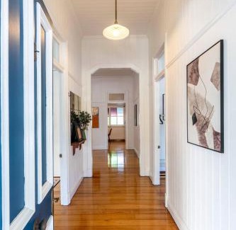 Hamilton House | The Hunt House – Heritage Charm, Prime Location
