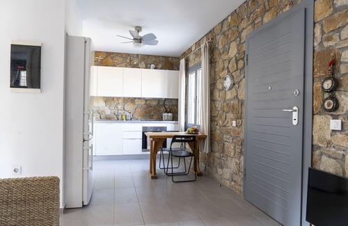 Sithonia House | The Ideal Secluded Retreat