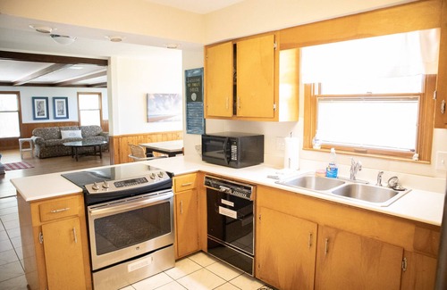 Murrells Inlet House | The Inlet Breeze-walk to Marshwalk or out on the Dock
