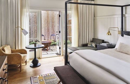 Los Olivos Hotel | The Inn at Mattei's Tavern, Auberge Collection