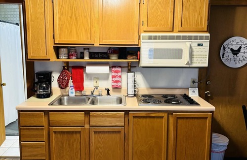 Nashville Cabin | The Iris Garden Downtown Cottages and Suites