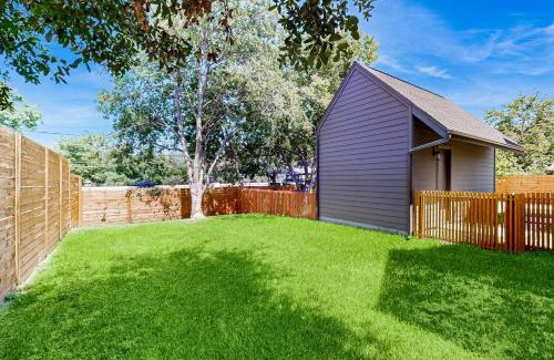 Highland House | The Isabelle's - Units A & B