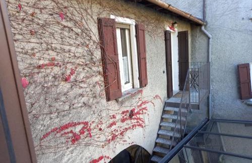 Menaggio Apartment | The Ivy House in the Castle