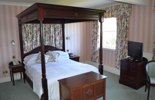 Ilam Hotel | The Izaak Walton Country House Hotel - Dovedale