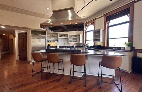 Downtown Apartment | The Jefferson - Downtown Lafayette