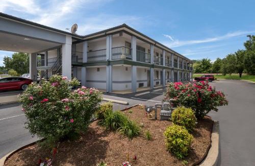 Ripley Hotel | The Jewel Motel