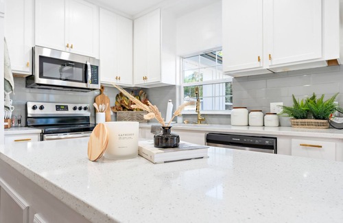 Landon Branch House | The JOY House in Waco, TX! "Charming 1934 Cottage"