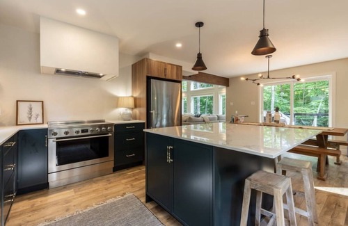 Greater Madawaska Ski Chalet | The Juniper is a Luxury Chalet in the Heart of Calabogie