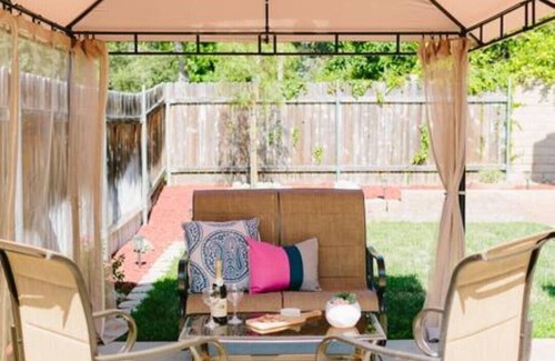 Redlands Apartment | The Juniper Suite: Redlands Smart Home & Courtyard