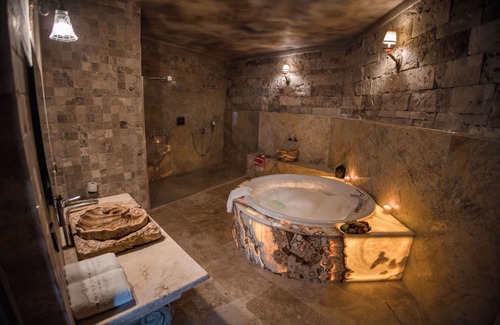 Uchisar Hotel | The Kingdom Of Cappadocia Luxury Cave Hotel