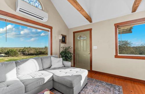 Fredericksburg House | The Kuhl Little Castle Haus