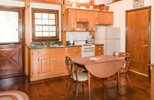 Milltown House | The Lake House A Hidden Gem Sleeps 4