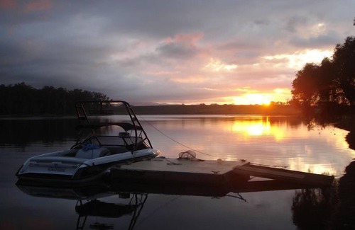 Yungaburra House | The Lakehouse - Lake Tinaroo waterfront getaway