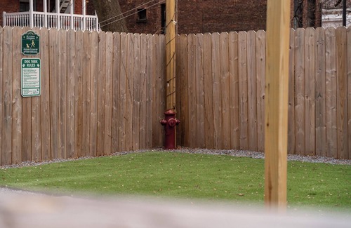 Newburgh Apartment | The Lander Pied-à-terre - pet friendly apartment in Historic Newburgh.