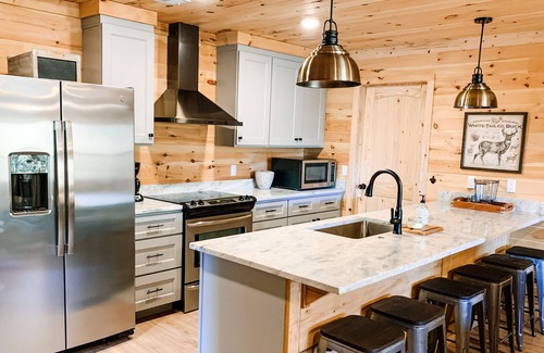 Gregory Cabin | The Landing at Nimmo