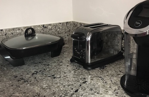 Millbrae Apartment | The Landing Stirp - 5min from SFO