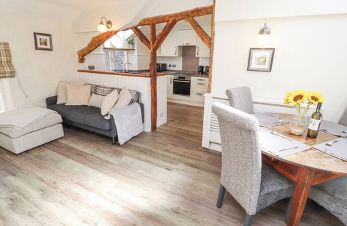 Kirkby Lonsdale House | THE LANDINGS, with open fire in Kirkby Lonsdale