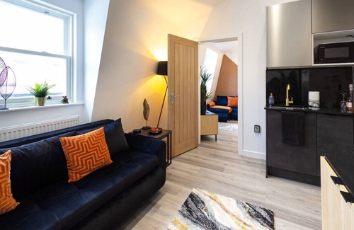 Brighton City Centre Apartment | The Lanes Diamond - Rose Platinum Properties
