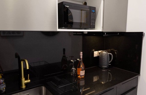 Brighton City Centre Apartment | The Lanes Diamond - Rose Platinum Properties