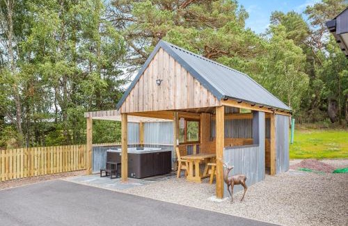Dingwall House | The Larches - Uk46804