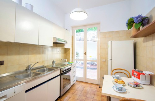 Ischia Porto Villa | The Lauro Luxury Villa, garden, parking, in private area, close to the center