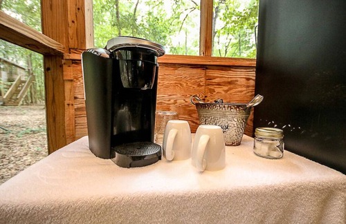 Tyler Cabin | The Lazy Squirrel Cabin