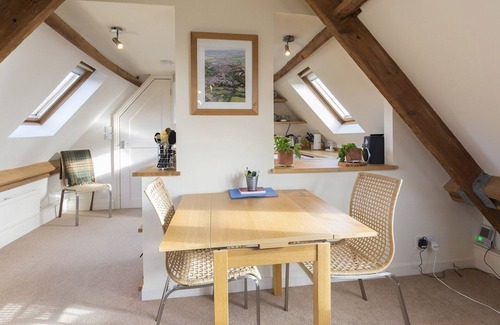 Malmesbury Cottage | The Leat at Wynyard Mill - Malmesbury, Cotswolds