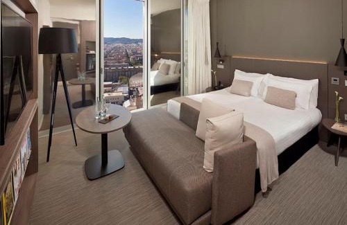Poblenou Hotel | The Level at Melia Barcelona Sky
