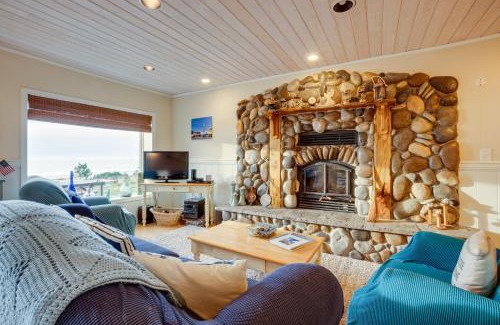 Port Orford House | The Lighthouse 3 Acre Port Orford Oceanfront Home